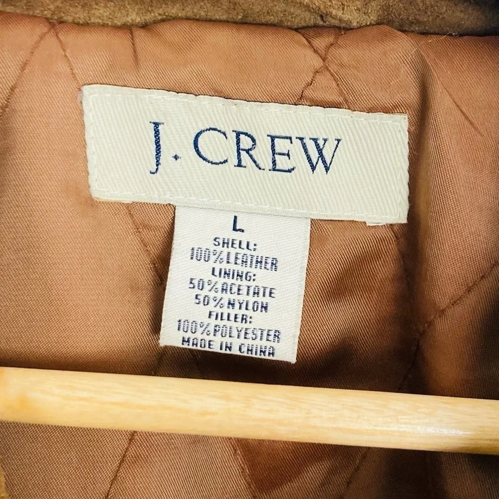 J. Crew vintage chore / car jacket. Rich brown suede with quilted lining. Size L